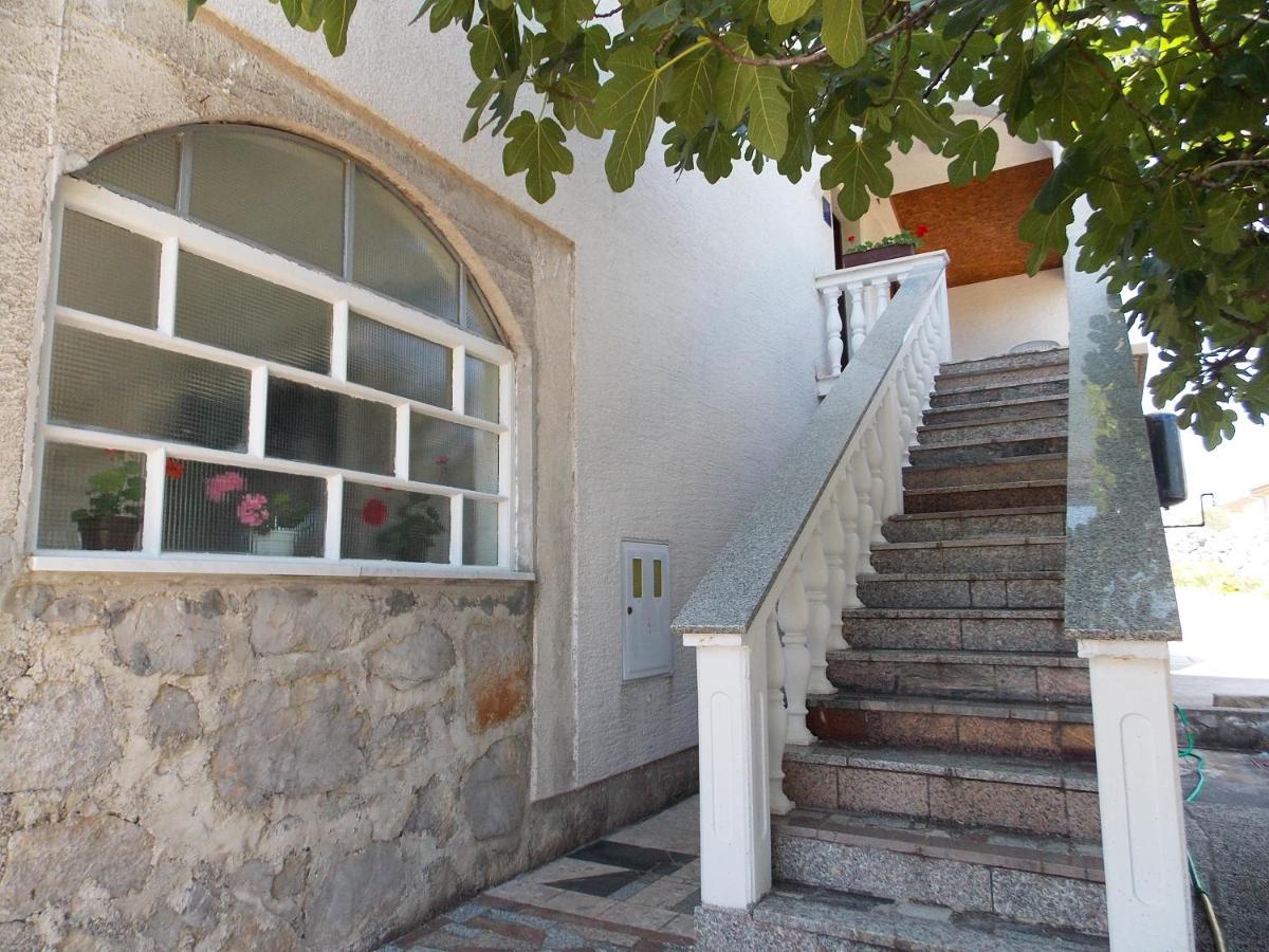 Apartments Miro Kornić Extérieur photo