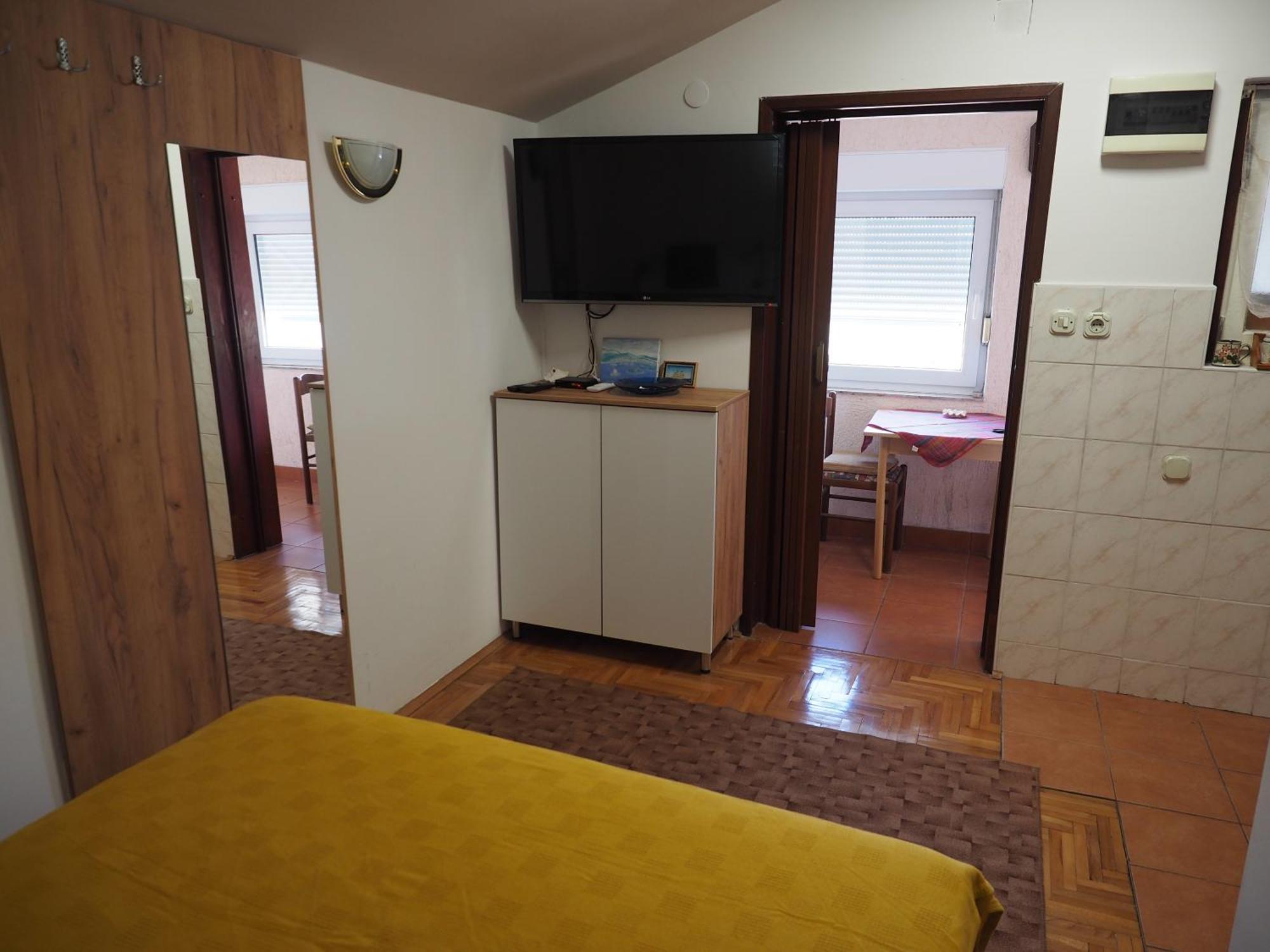 Apartments Miro Kornić Extérieur photo